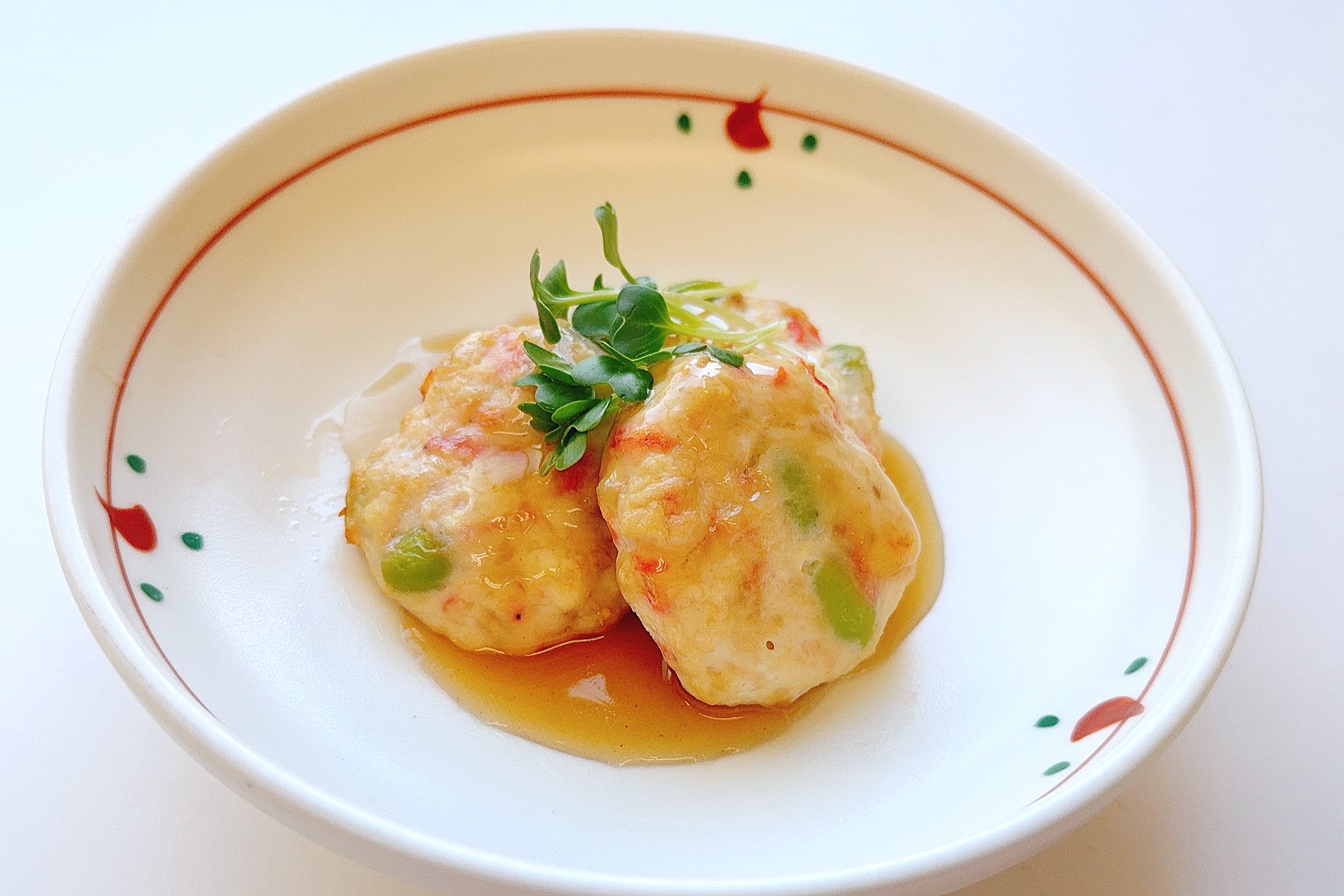 枝豆と桜エビの豆腐ハンバーグの画像